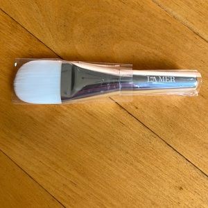 La Mer Makeup Brush